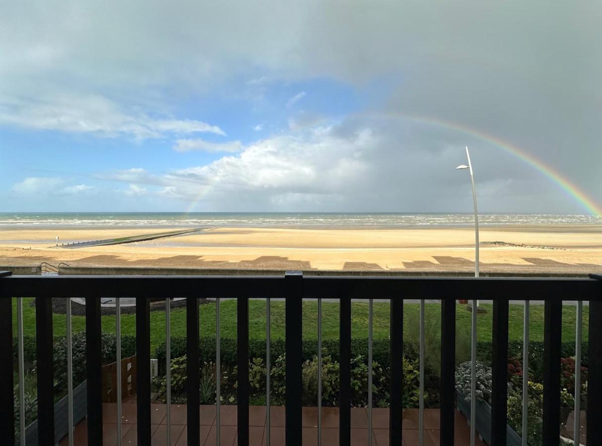 Vue Mer Exceptionnelle A Cabourg Exterior foto